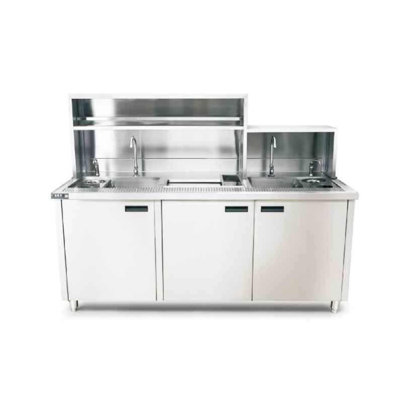 Shelco Table (2000 * 700 * 1350)